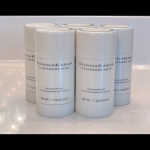 Donna Karen Cashmere Mist Deodorant